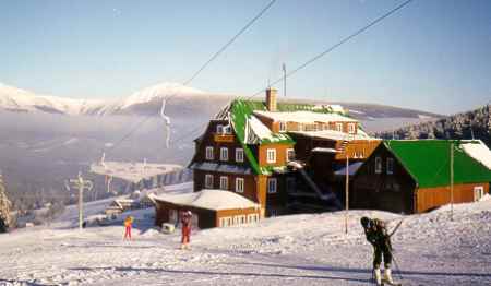 husova.jpg (12506 bytes)